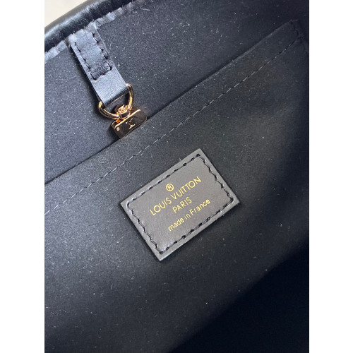 l**is V*t*n petit bucket- 24*19*18.5cm