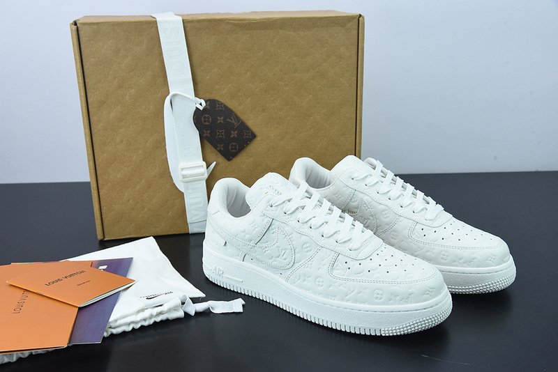 l**is V*t*n&nike air force 1 low