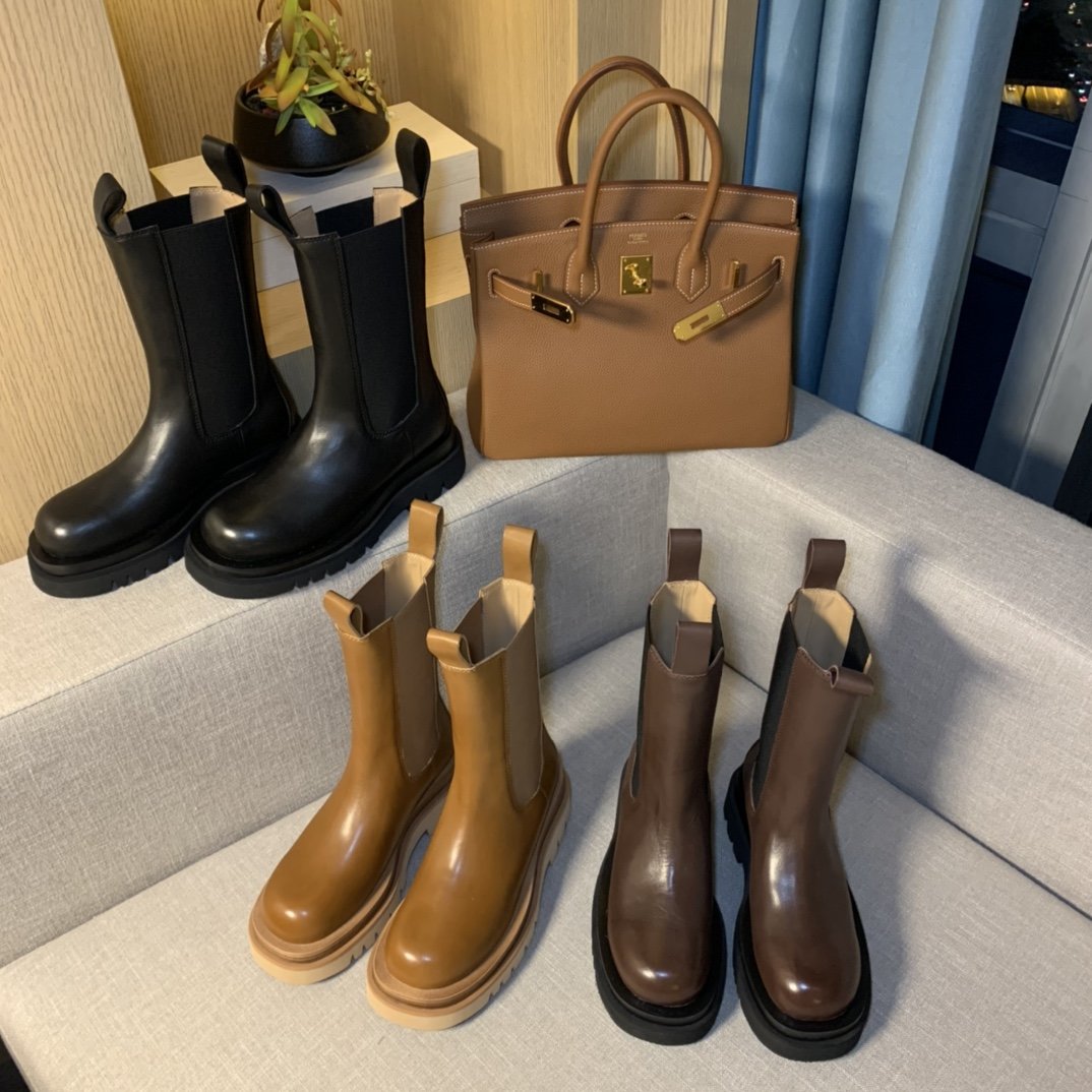 Bo*te*ga ve*ne*ta boots