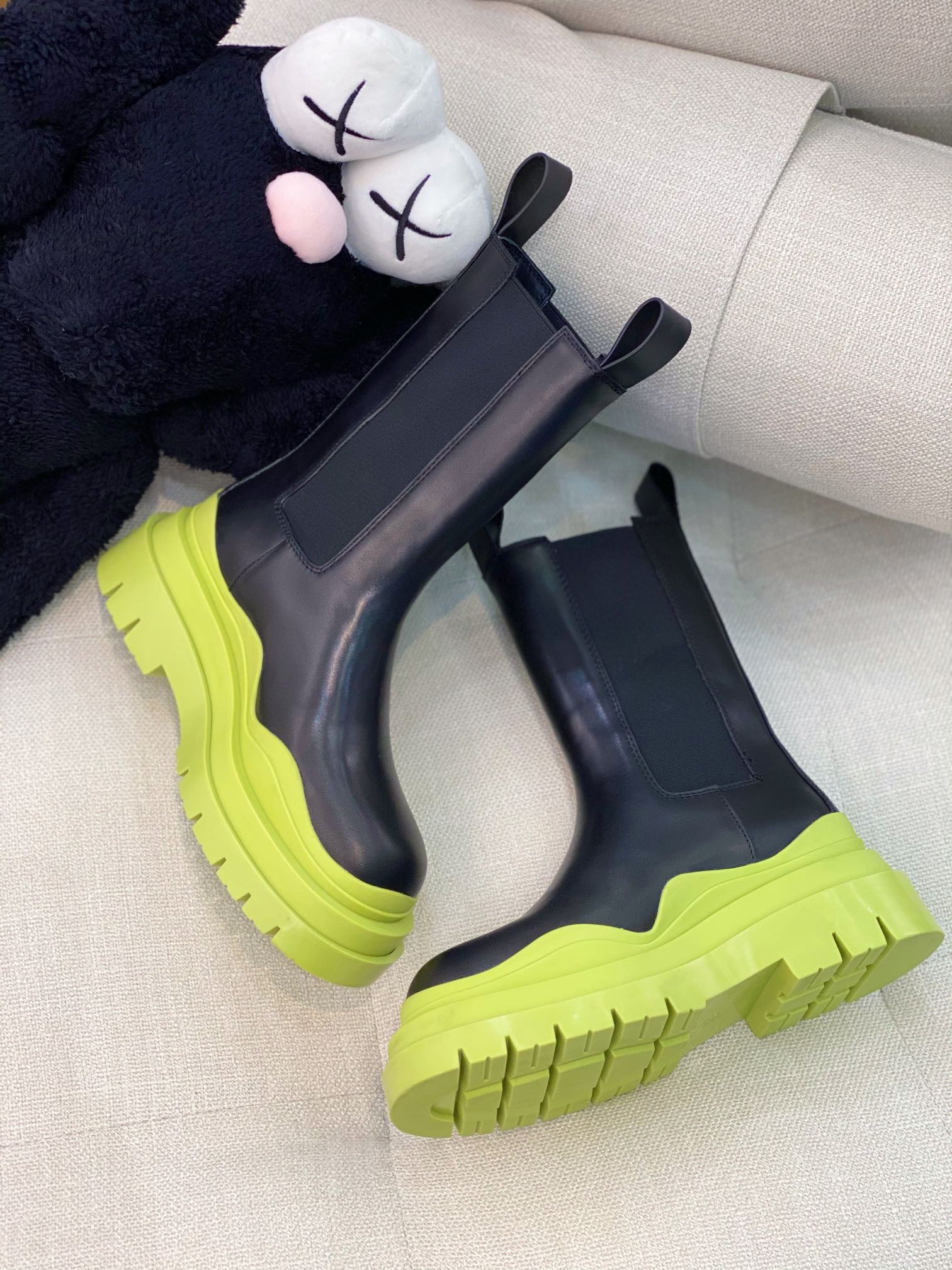 Bo*te*ga ve*ne*ta boots