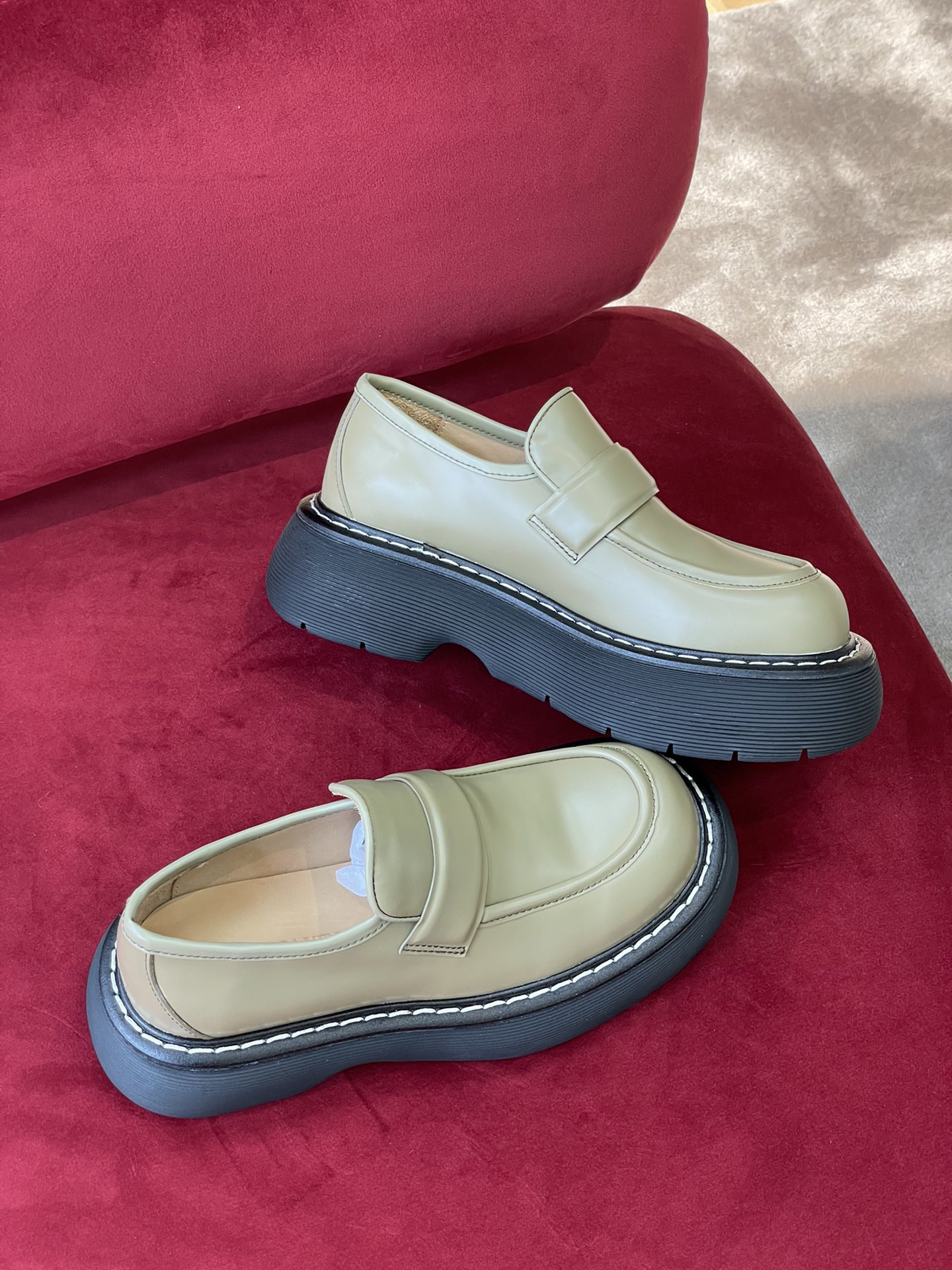 Bo*te*ga ve*ne*ta bounce boots(size 35-45)