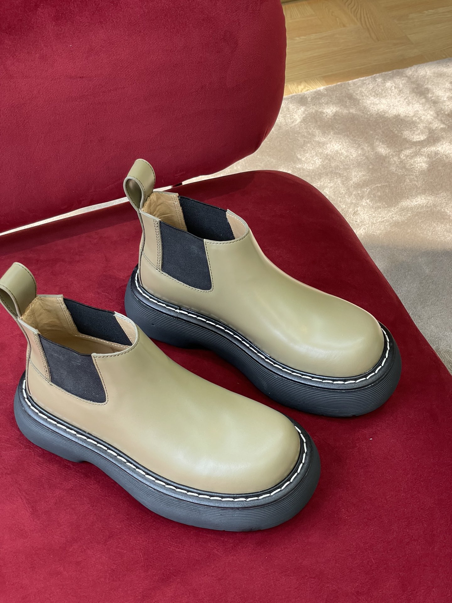 Bo*te*ga ve*ne*ta bounce boots(size 35-45)