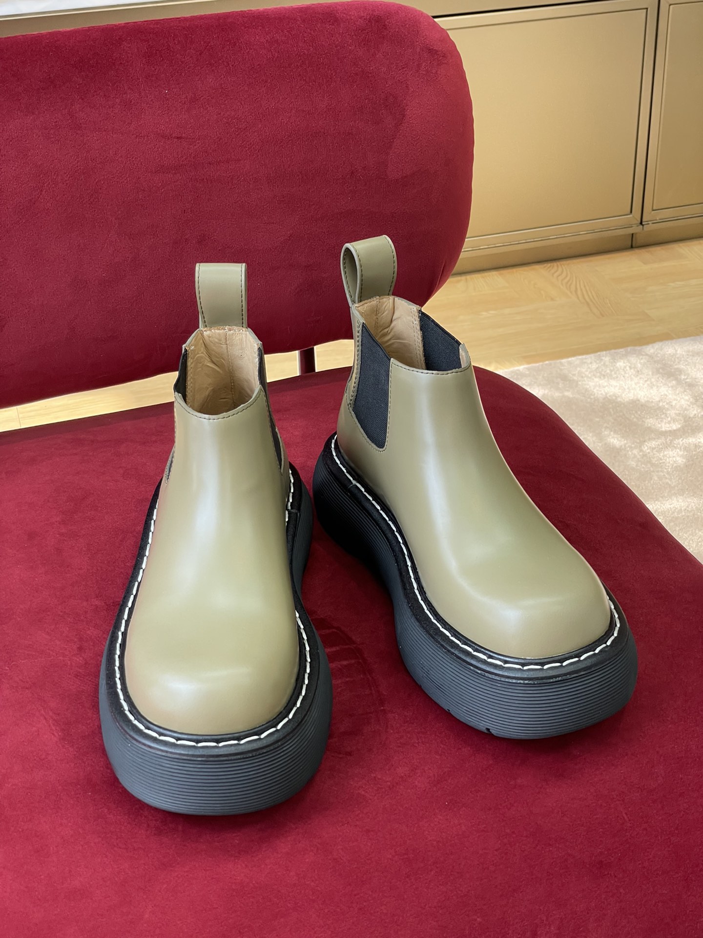 Bo*te*ga ve*ne*ta bounce boots(size 35-45)