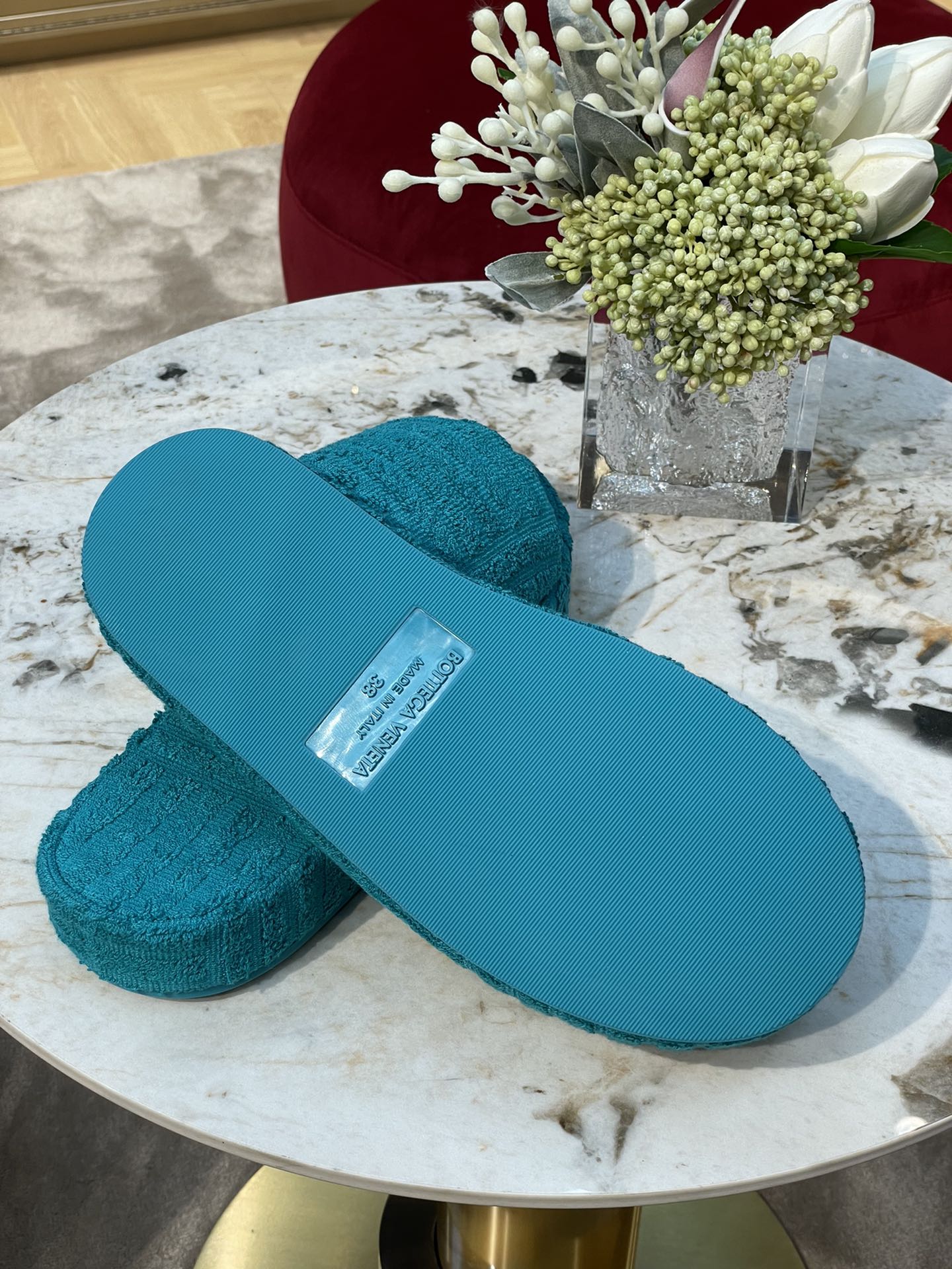 Bo*te*ga ve*ne*ta slides