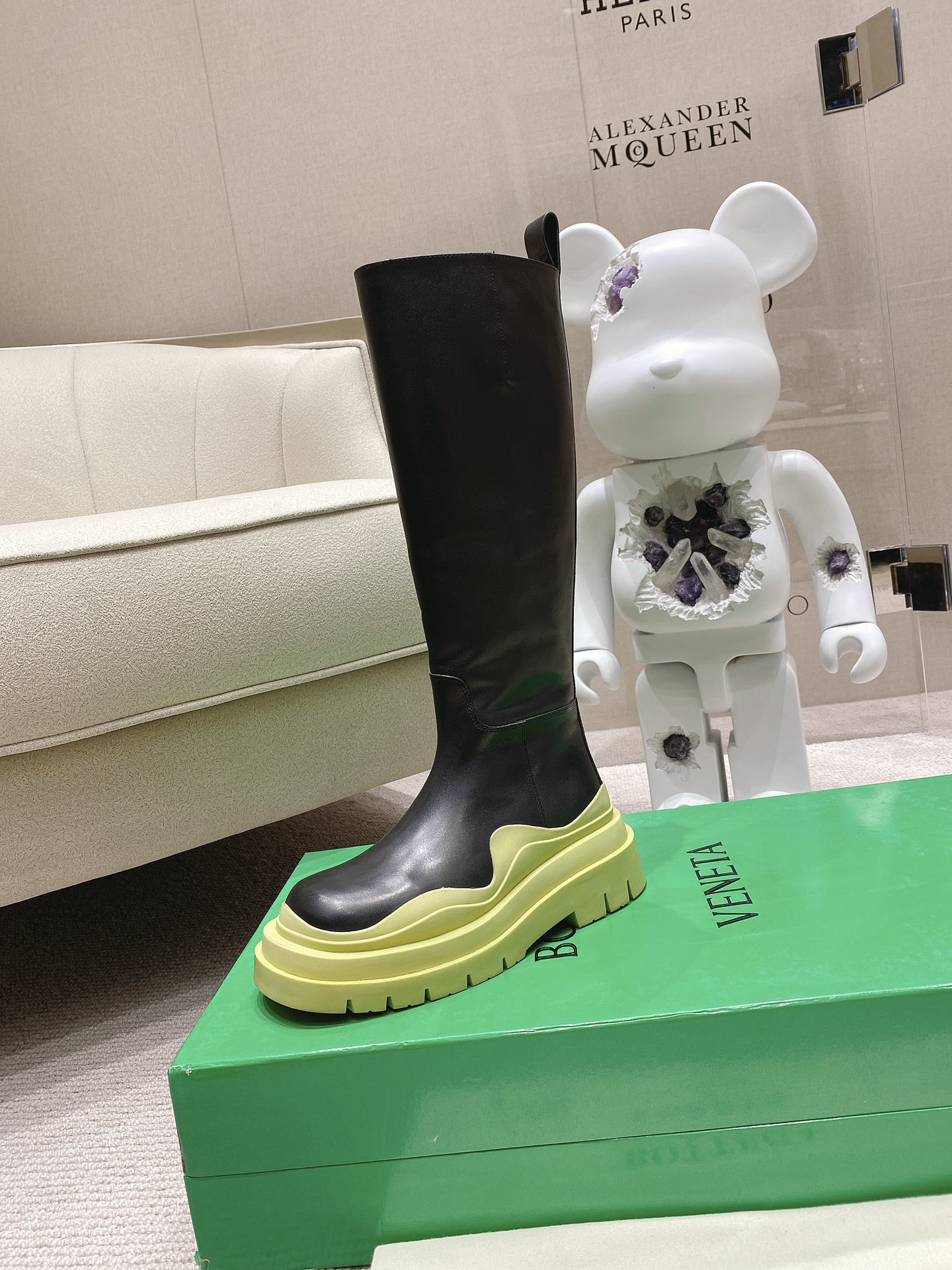 Bo*te*ga ve*ne*ta boots