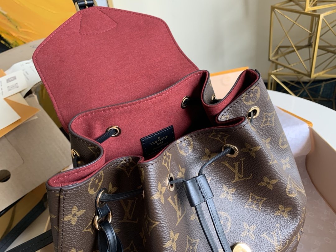 l**is V*t*n montsouris backpack-27.5 x 33.0 x 14.cm