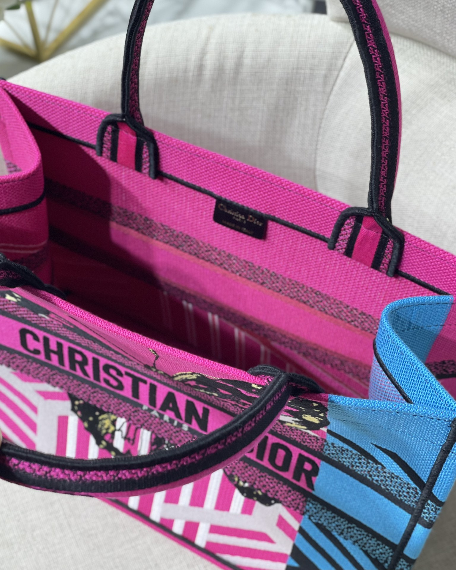 D*or small book tote-36.5cm