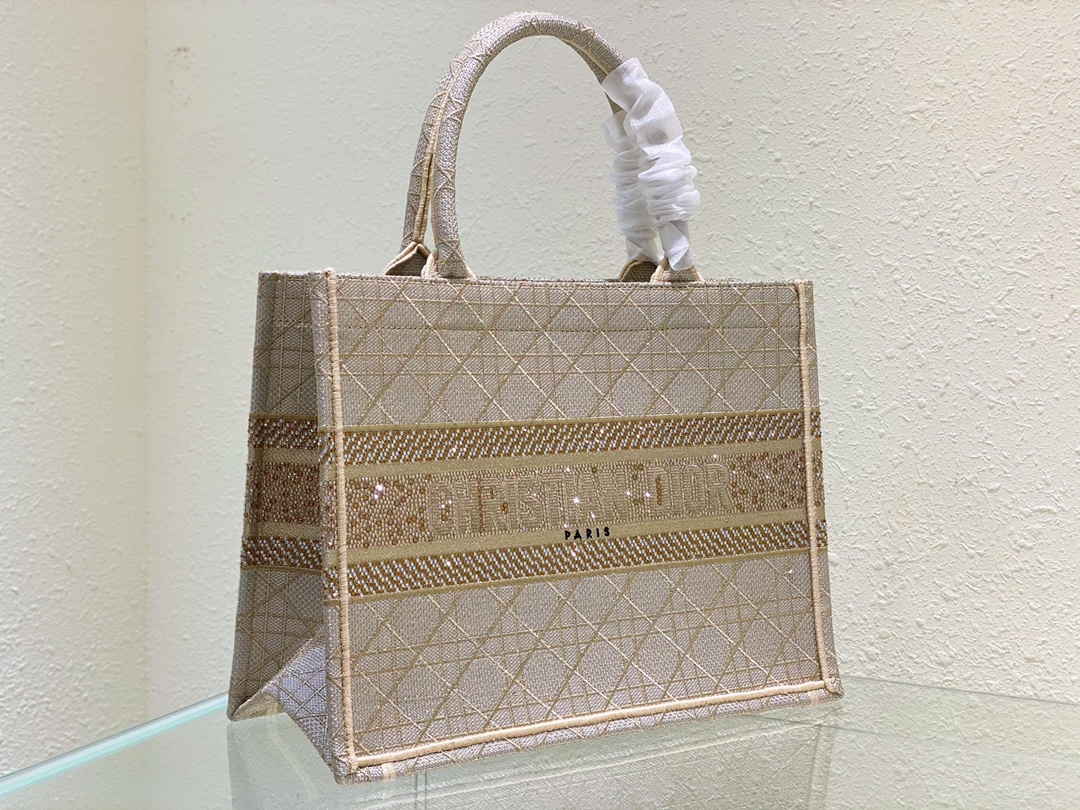 D*or small book tote-36.5cm