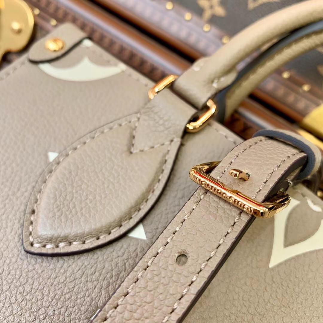 l**is V*t*n onthego handbag-28*11*19cm