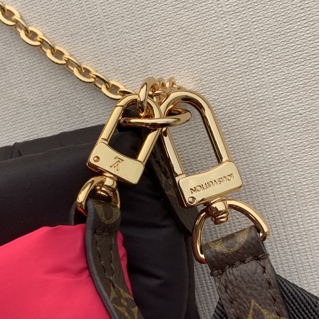 l**is V*t*n maxi multi pochette accessoires -34 x 21.5 x 5cm