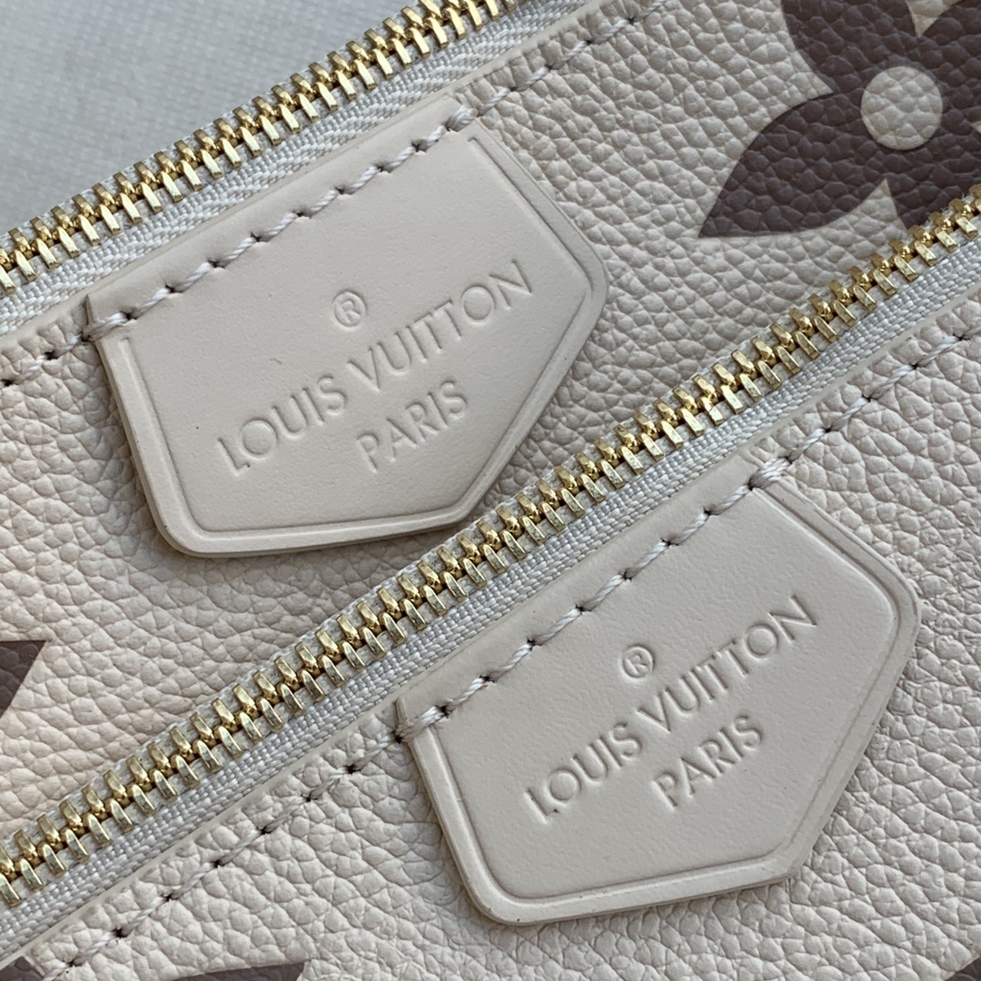 l**is V*t*n multi pochette accessories-24 x 13.5 x 4cm