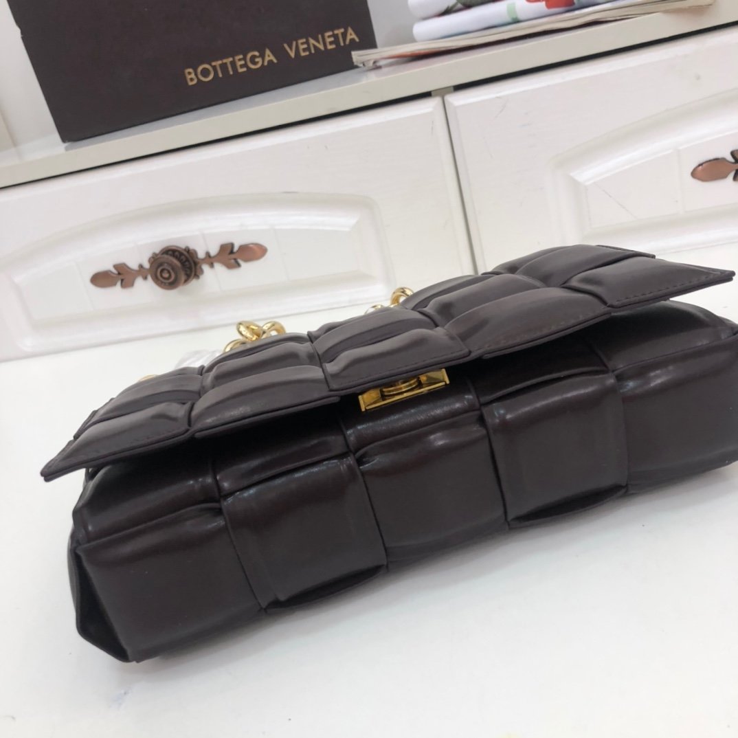 Bo*te*ga ve*ne*ta bags-26*18*6cm