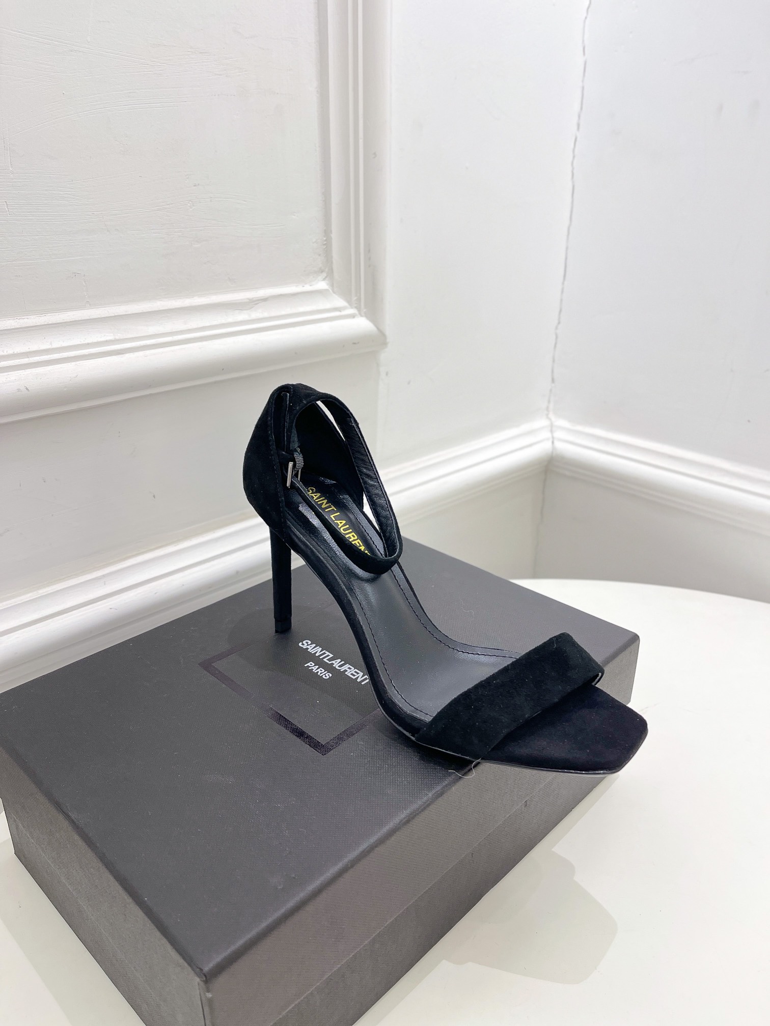 YSL Heels-8.5CM(EU35-EU43)