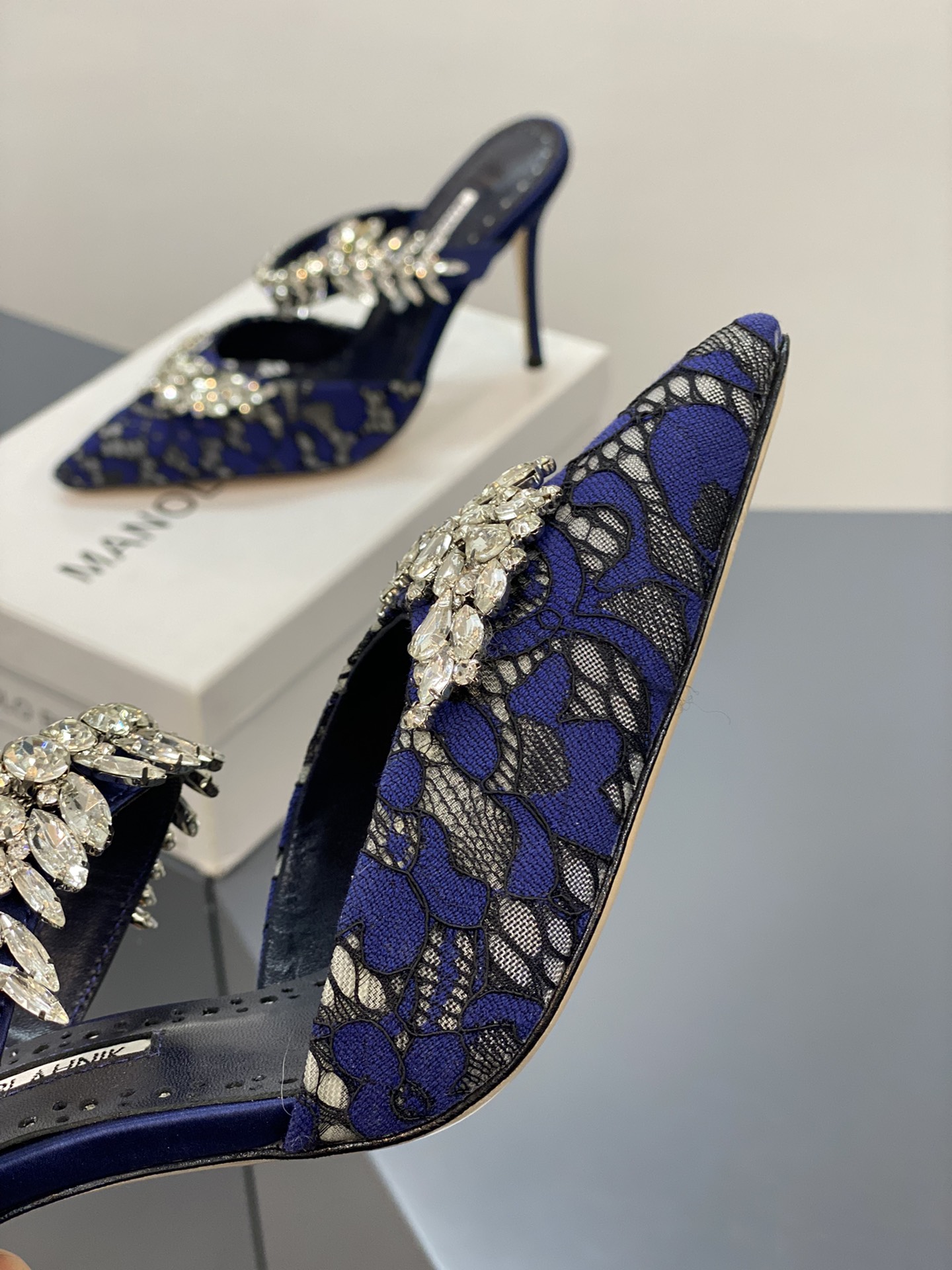 Manolo Blahnik-10CM