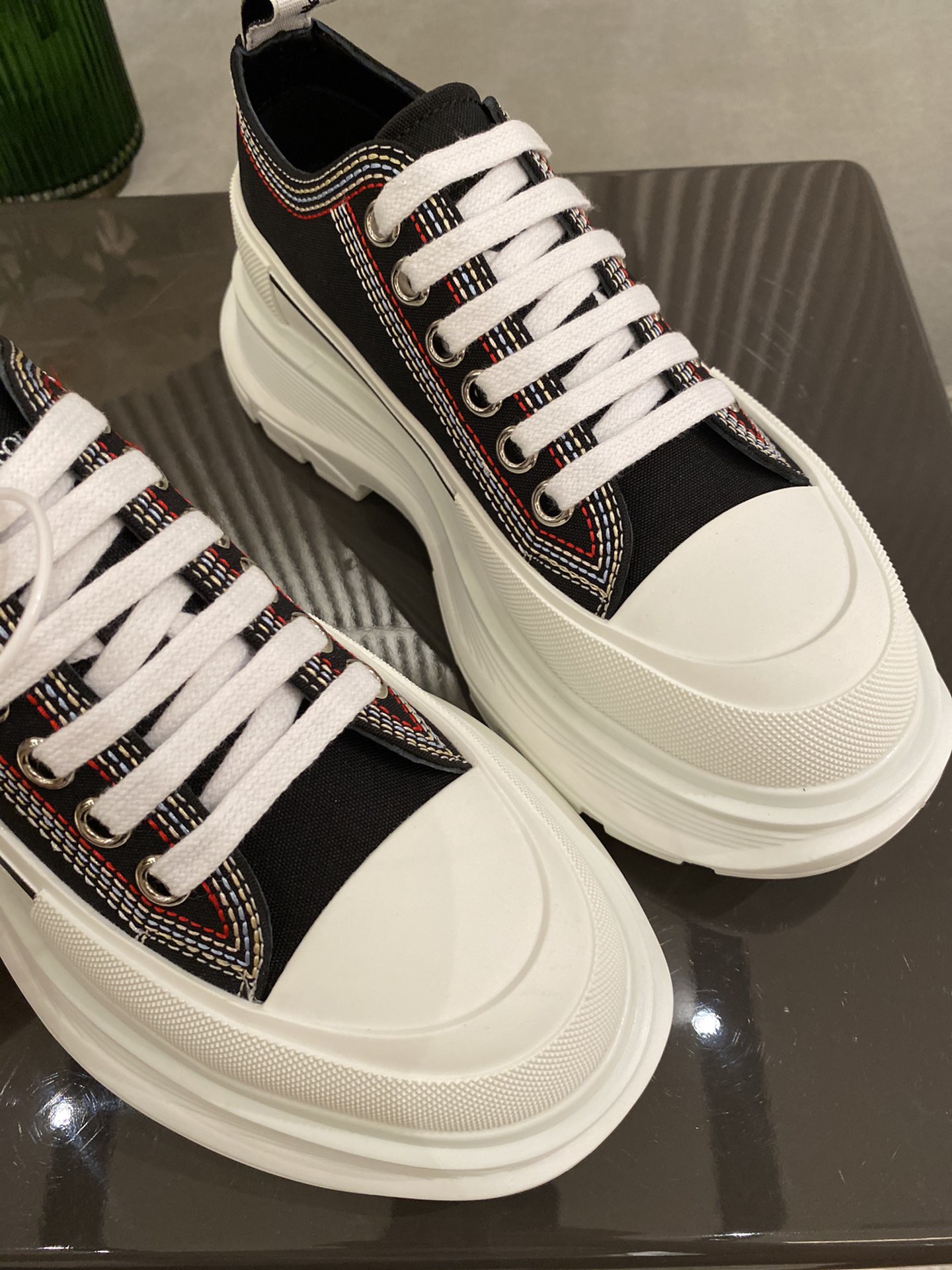 Alexander McQueen Sports Shoes