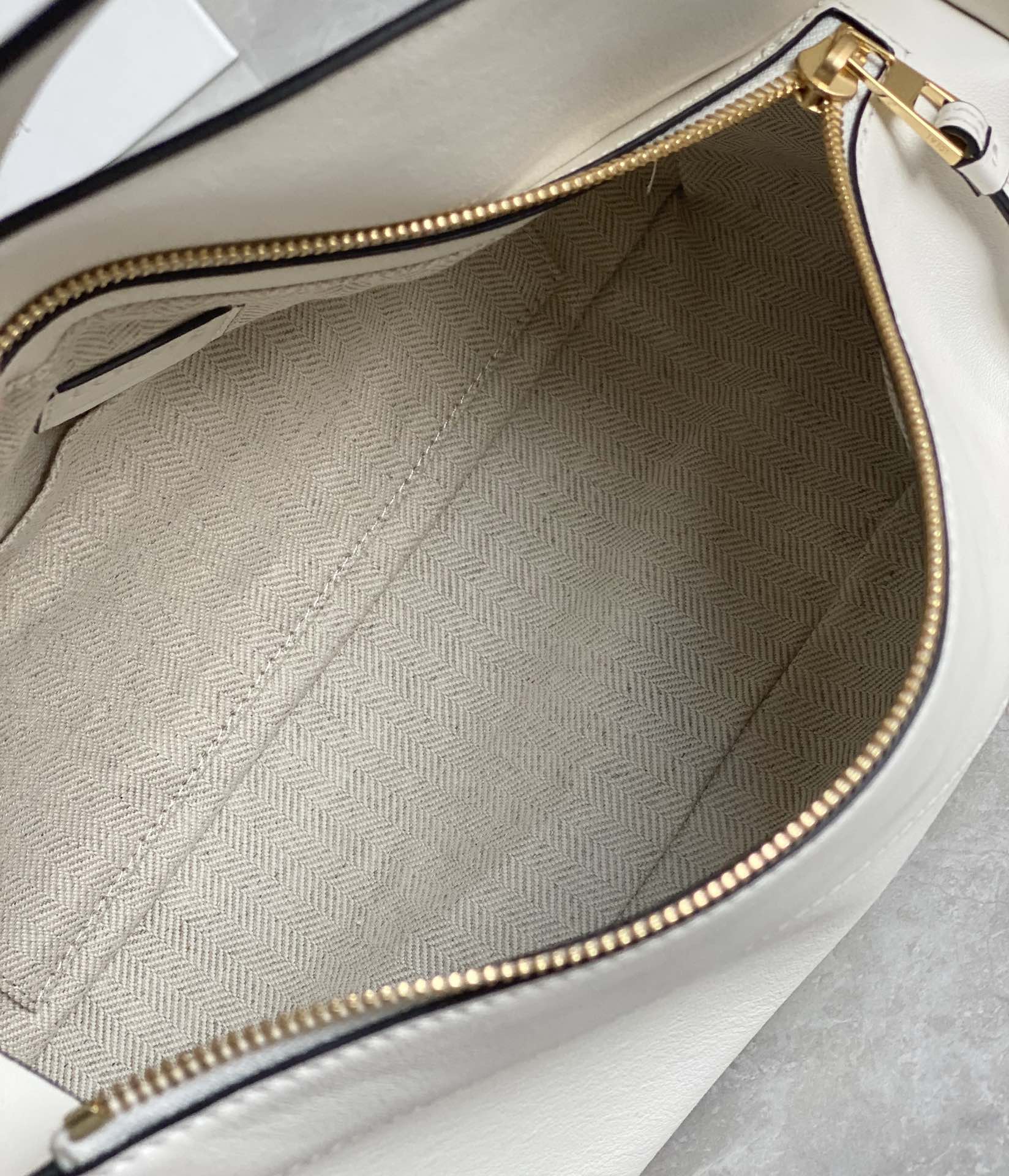 Loewe Puzzle Medium Bag-29*18*12CM