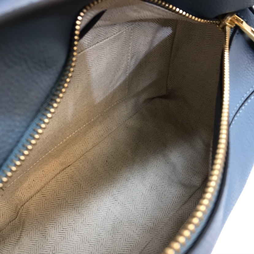 Loewe Puzzle Medium Bag-29*18*12CM