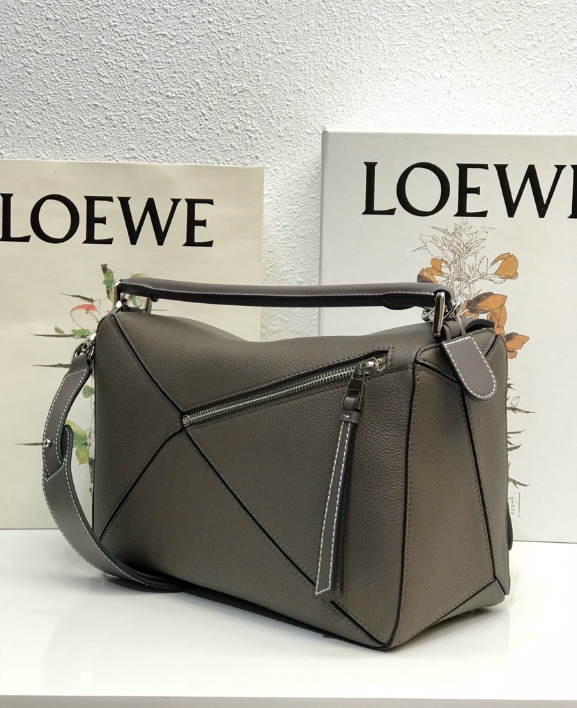 Loewe Puzzle Medium Bag-29*18*12CM