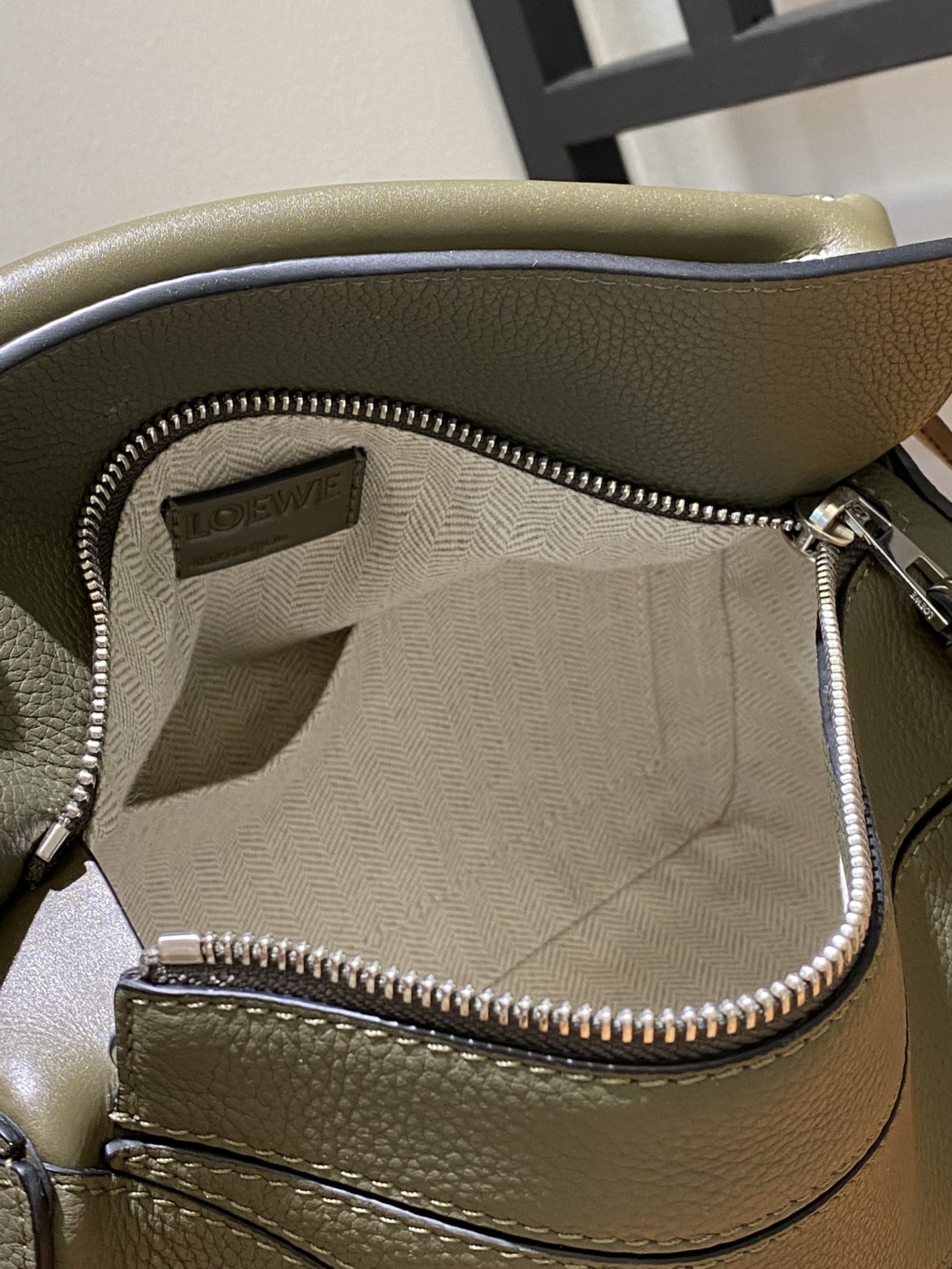 Loewe Puzzle Small Bag-24*10*14CM