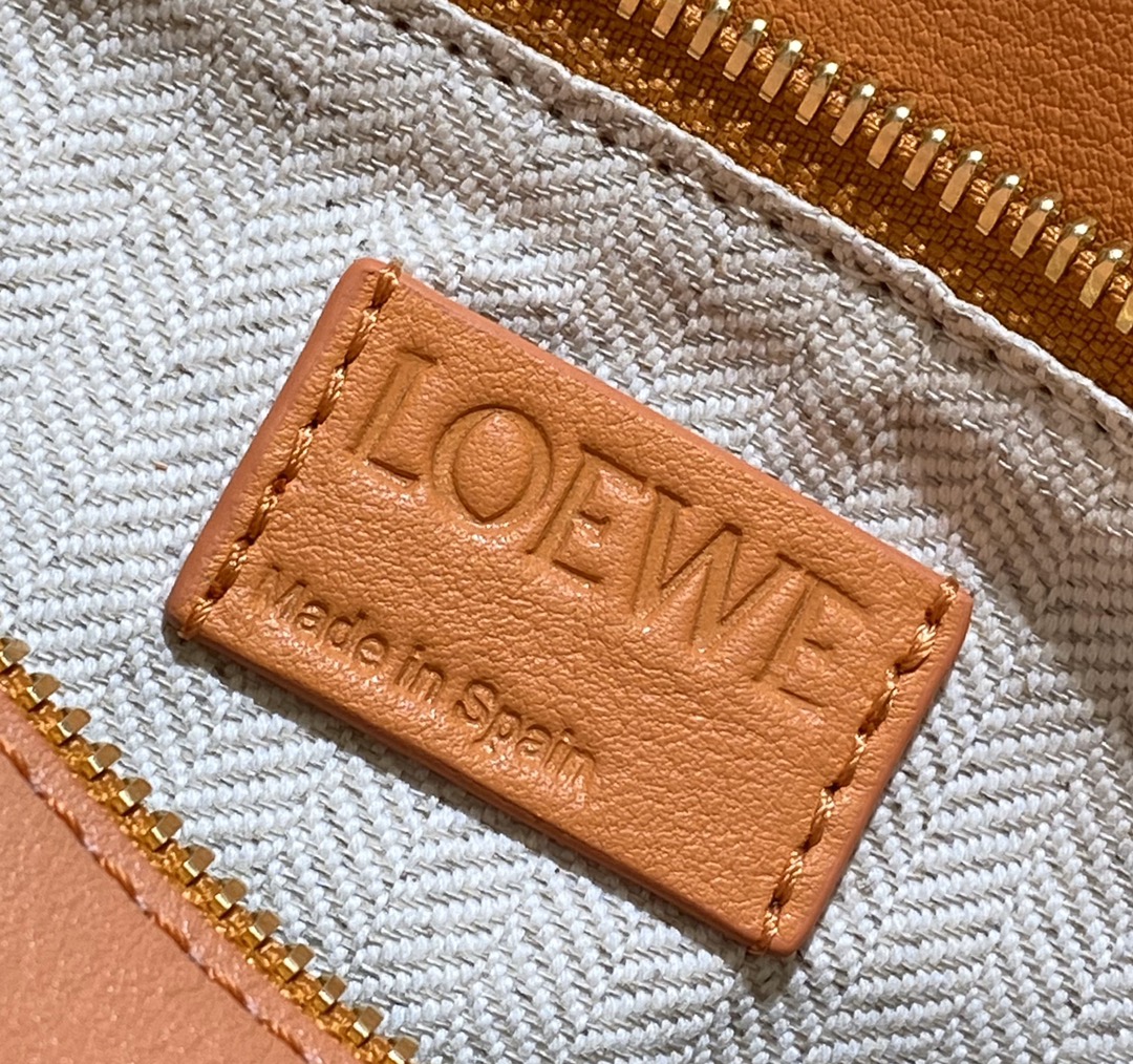 Loewe Puzzle Small Bag-24*10*14CM