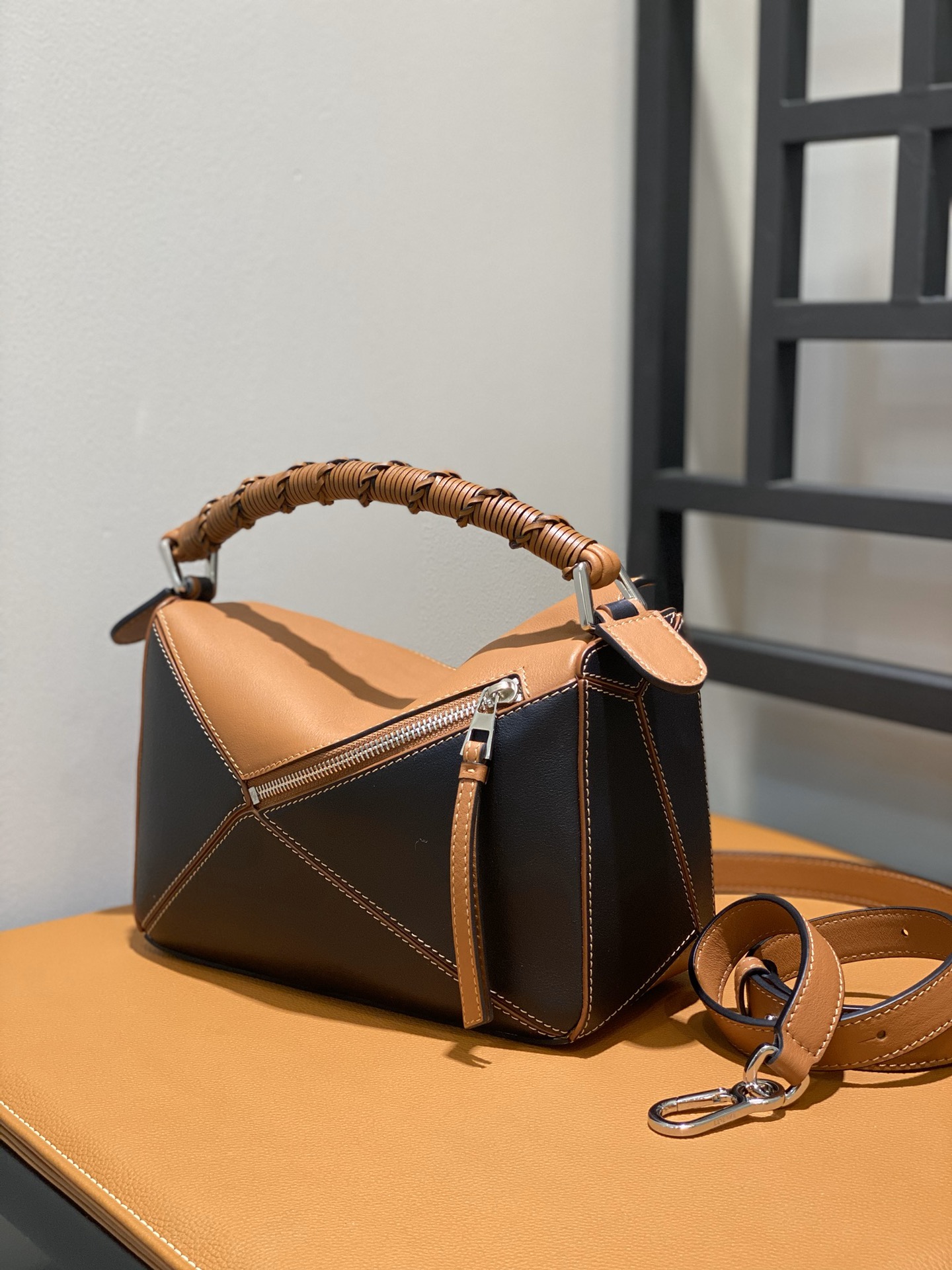 Loewe Puzzle Small Bag-24*10*14CM