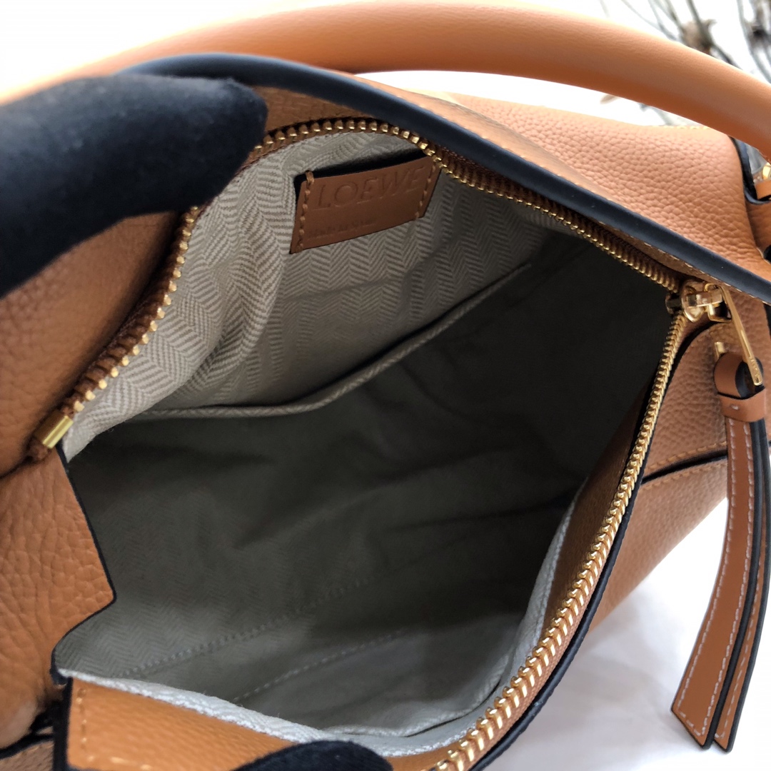 Loewe Puzzle Small Bag-24*10*14CM