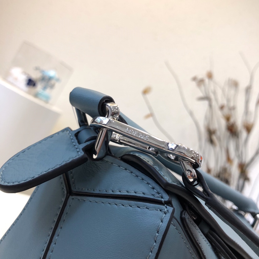 Loewe Puzzle Small Bag-24*10*14CM