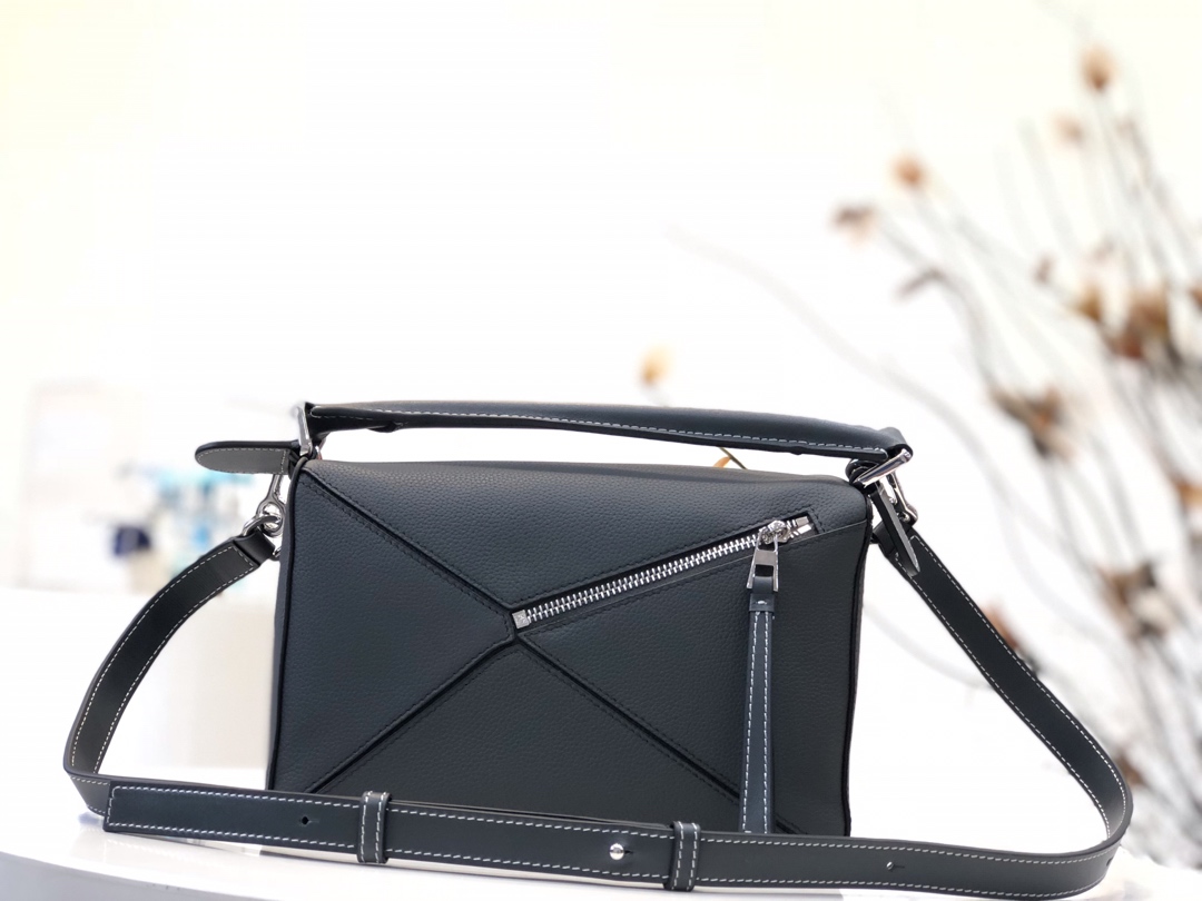 Loewe Puzzle Small Bag-24*10*14CM