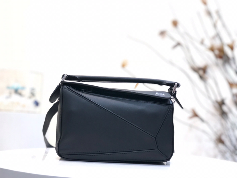 Loewe Puzzle Small Bag-24*10*14CM