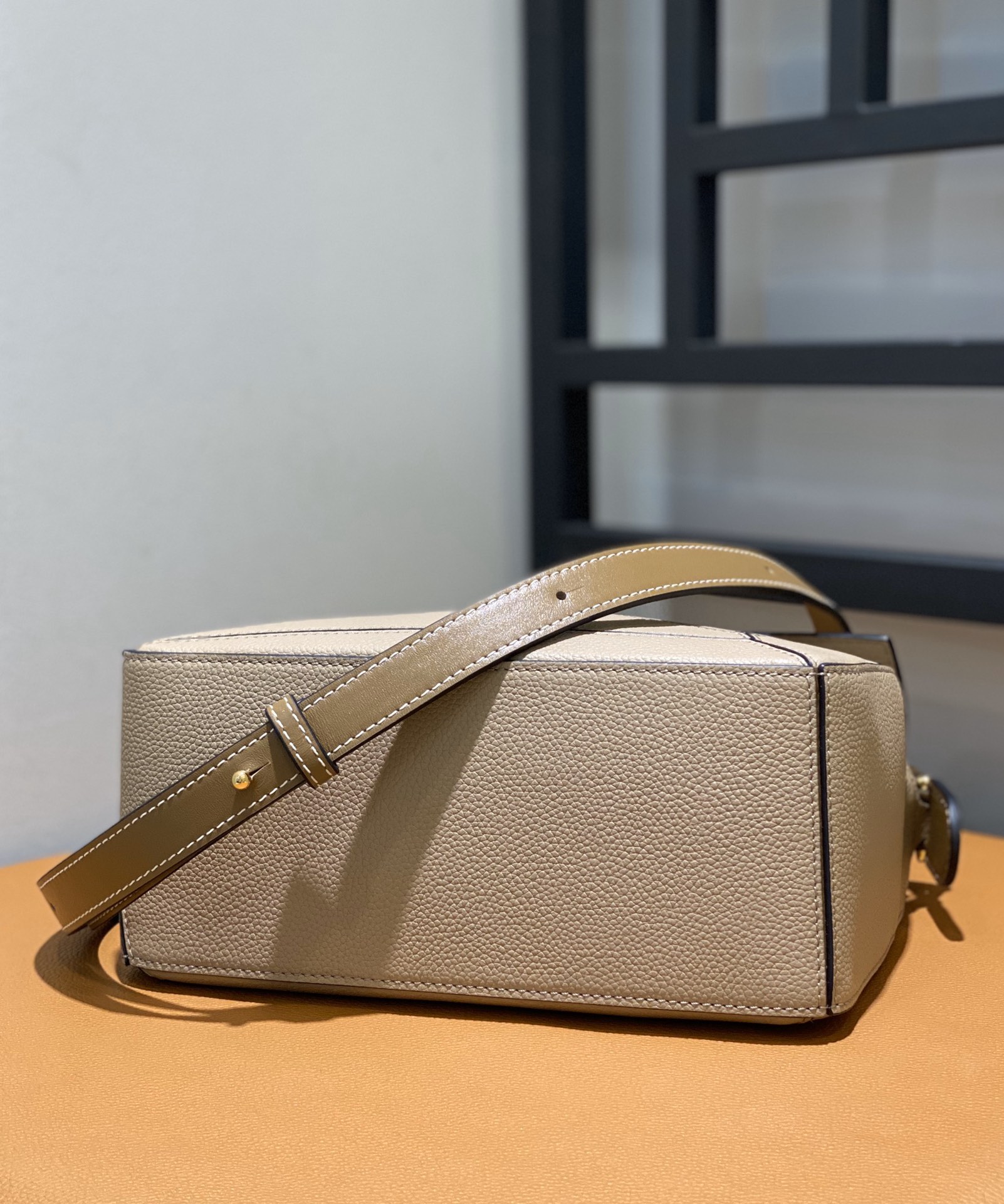 Loewe Puzzle Small Bag-24*10*14CM