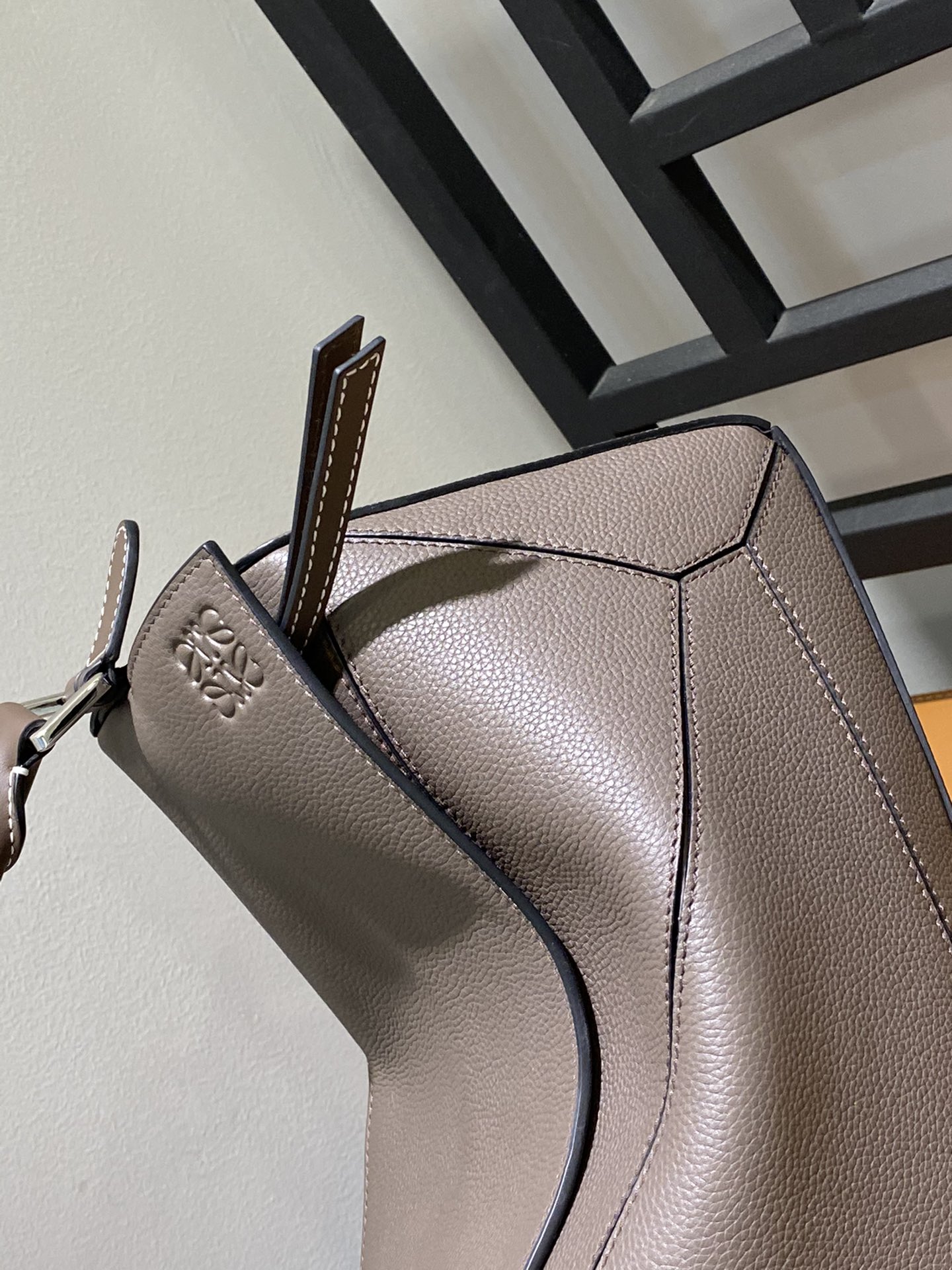 Loewe Puzzle Medium Bag-29*18*12CM