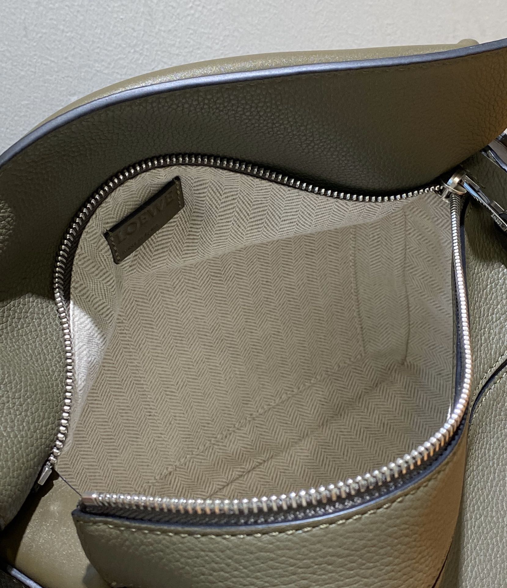 Loewe Puzzle Medium Bag-29*18*12CM