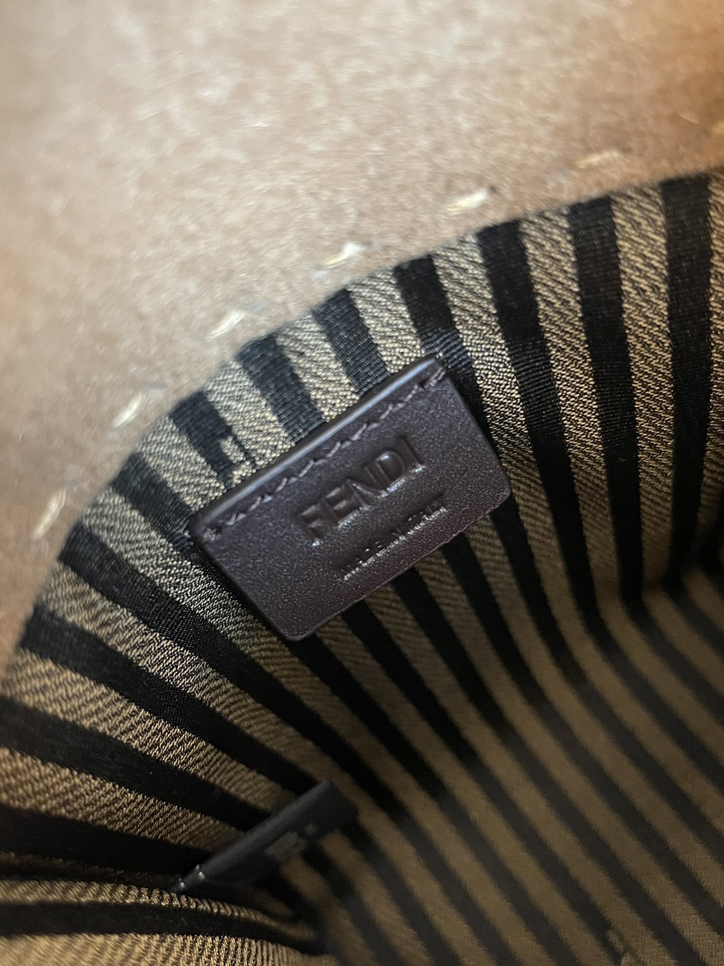 F**di vintage mini tote-13x6.5x18cm