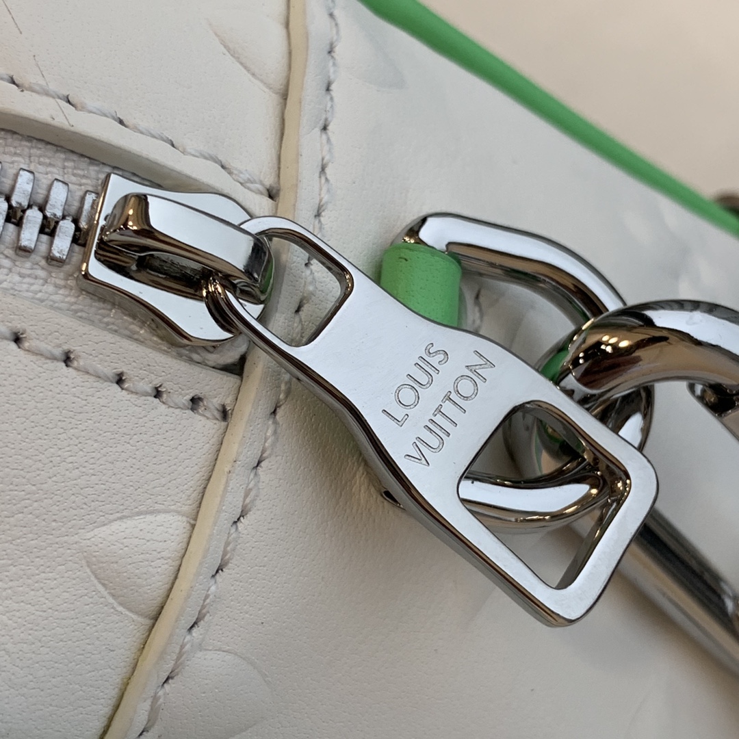 l**is V*t*n mini soft trunk m80033-18.5 x13x8cm