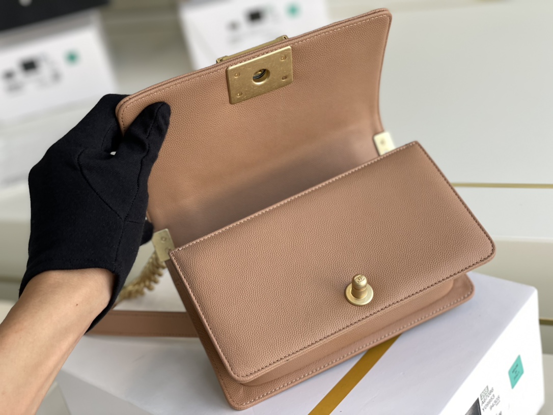 Ch@nel Boy Bag-Gravy-20CM