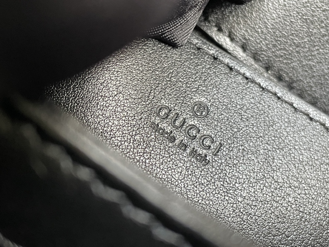 G*u*i blondie shoulder bag-22*13*5.5cm