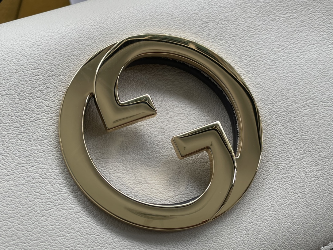 G*u*i blondie shoulder bag-22*13*5.5cm