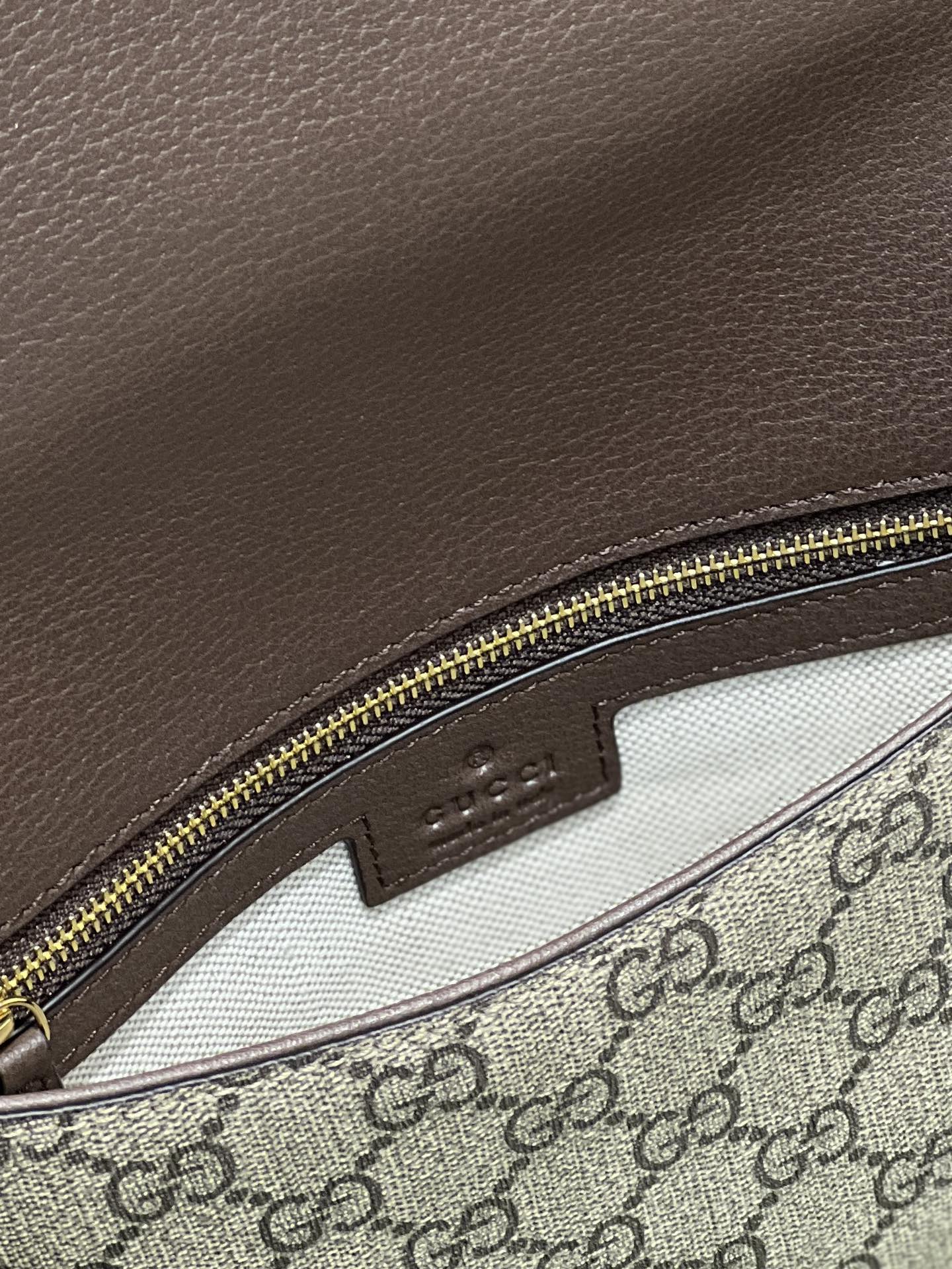 G*u*i blondie shoulder bag-28*16*4cm