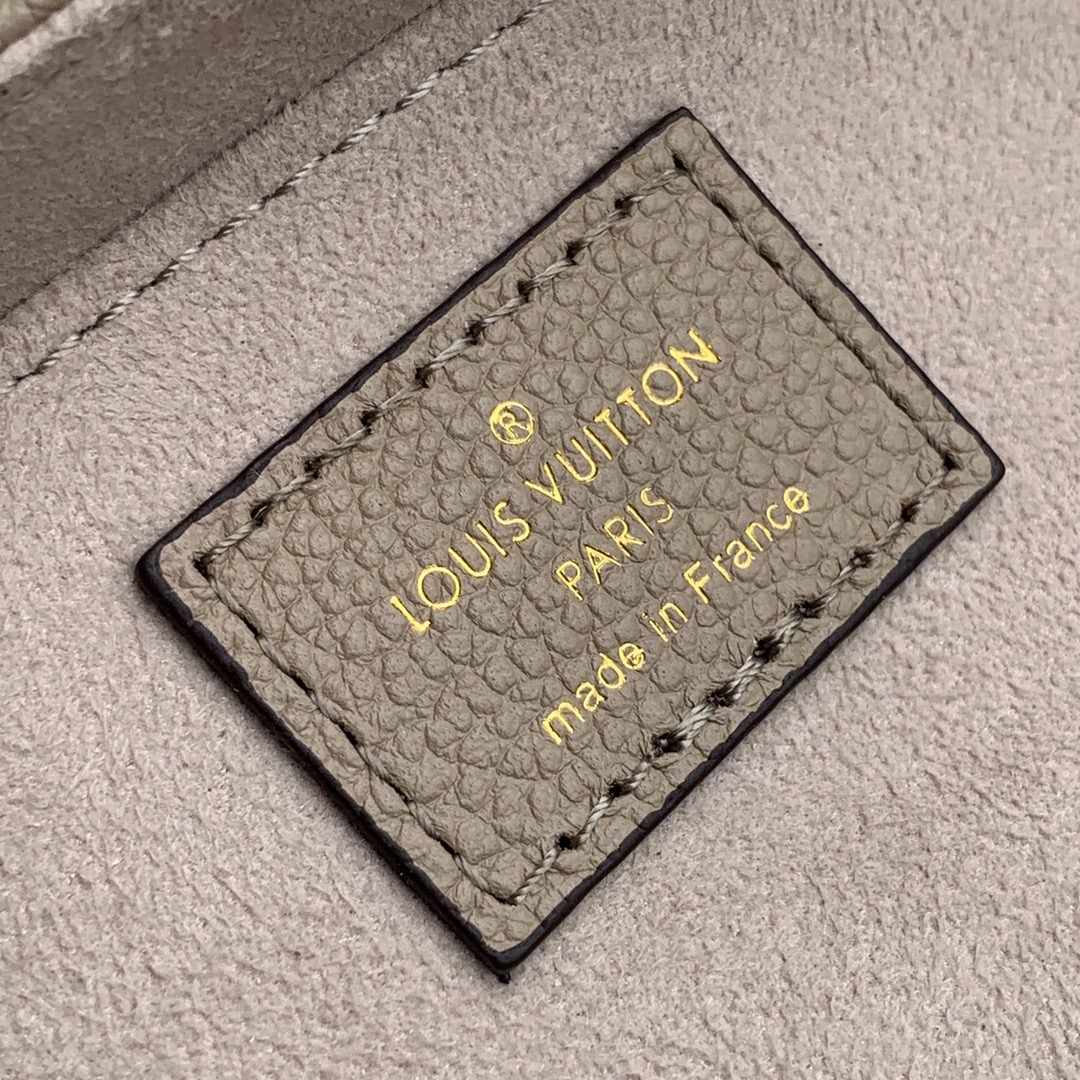 l**is V*t*n favorite m45819-24 x 14 x 9cm