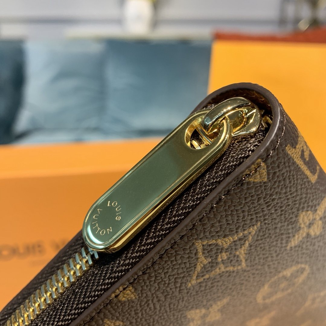 l**is V*t*n zippy wallet n63503-19*10*2cm