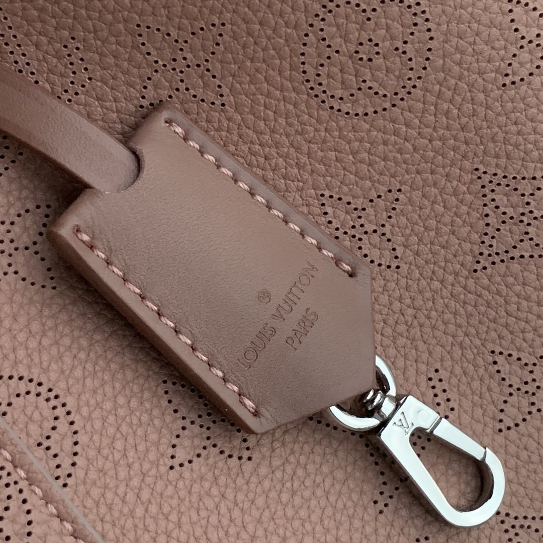 l**is V*t*n hina handbags-34*19*13cm