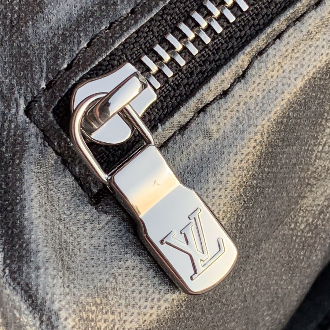 l**is V*t*n cosmetic bag-m47528-28*16*13cm