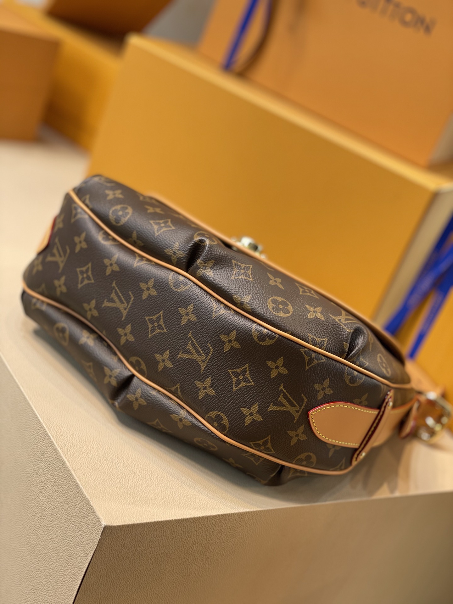 l**is V*t*ntulum bag- m40075-34x28x14cm