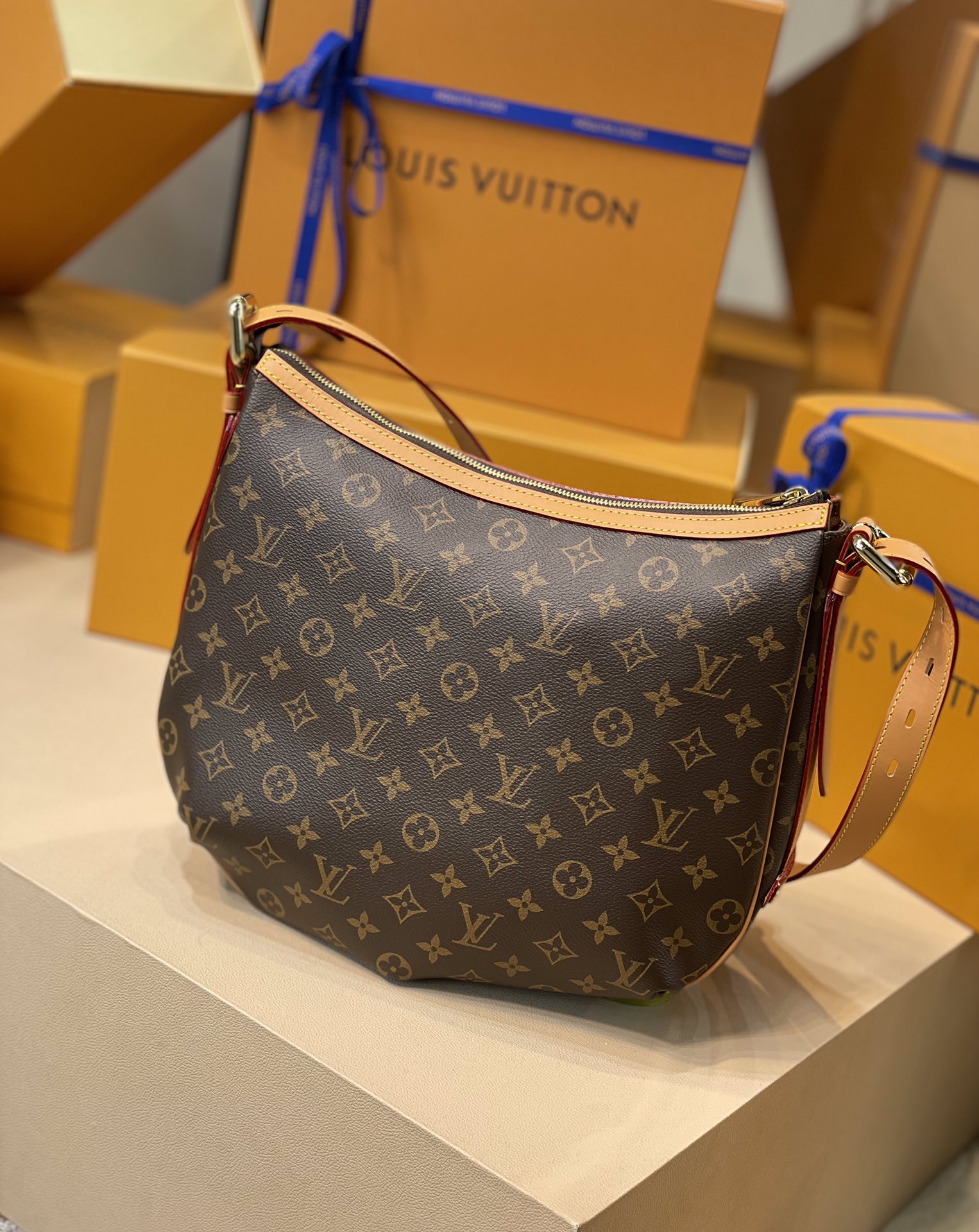 l**is V*t*ntulum bag- m40075-34x28x14cm