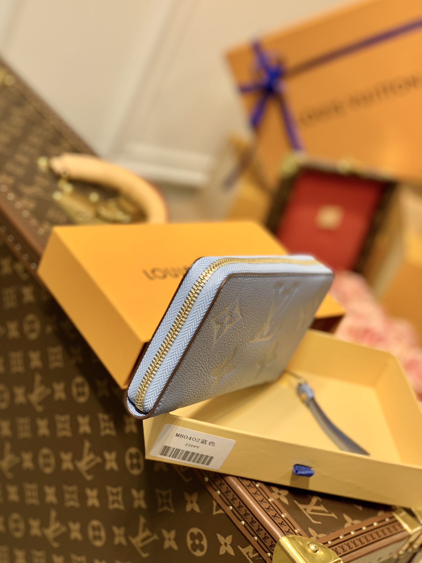 l**is V*t*n zippy wallet m69994-19*10*2cm