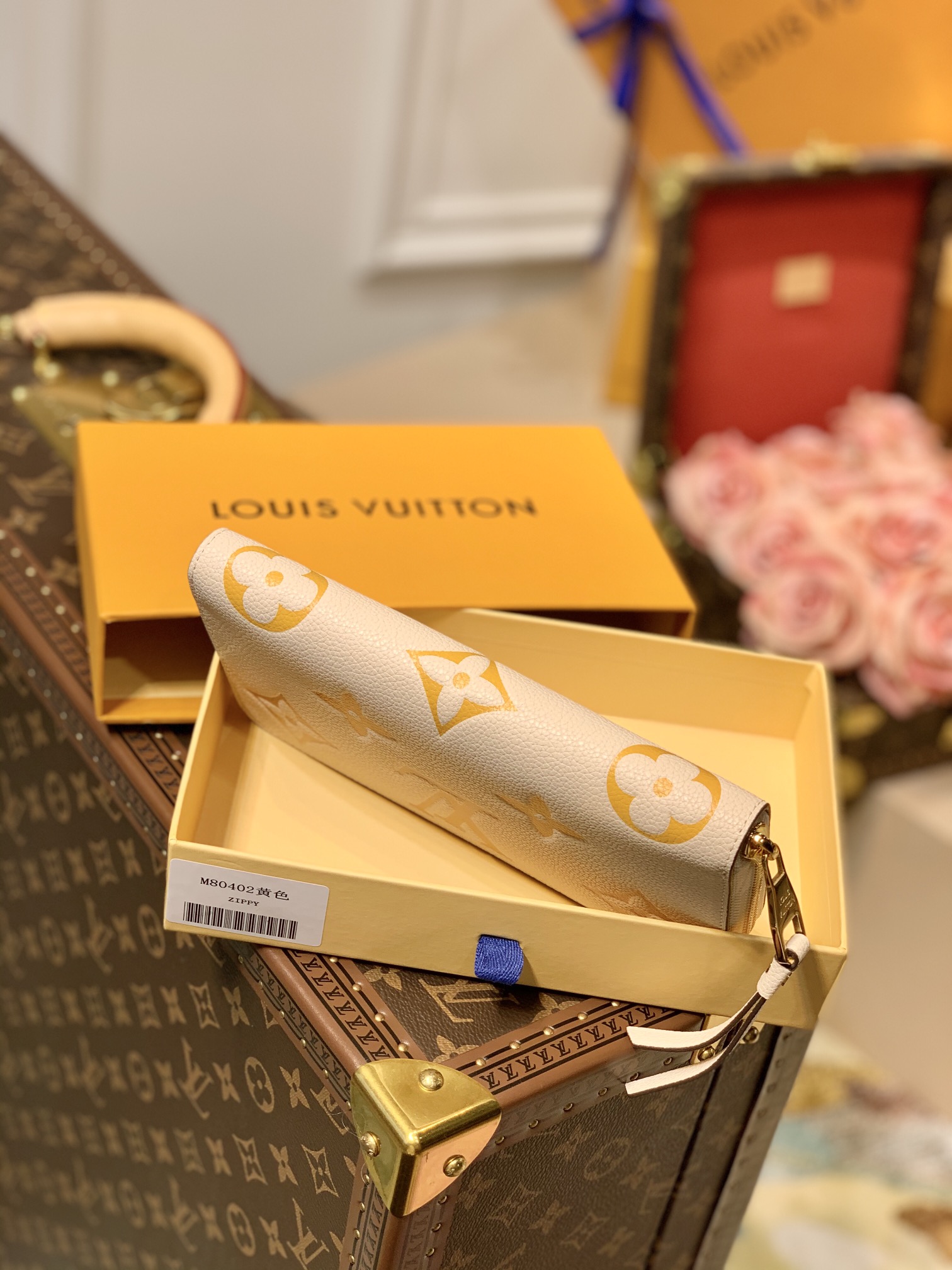 l**is V*t*n zippy wallet m69994-19*10*2cm