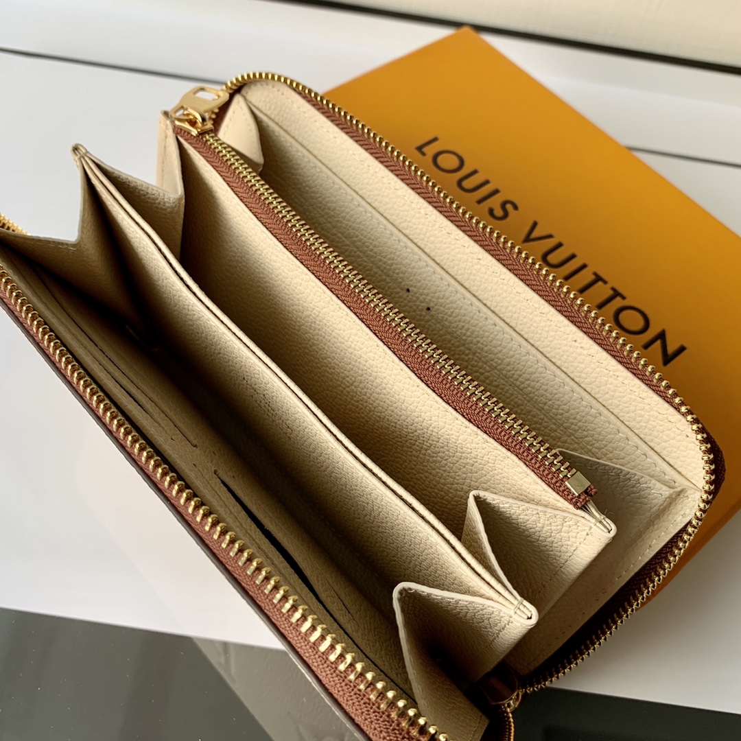 l**is V*t*n zippy wallet m69994-19*10*2cm