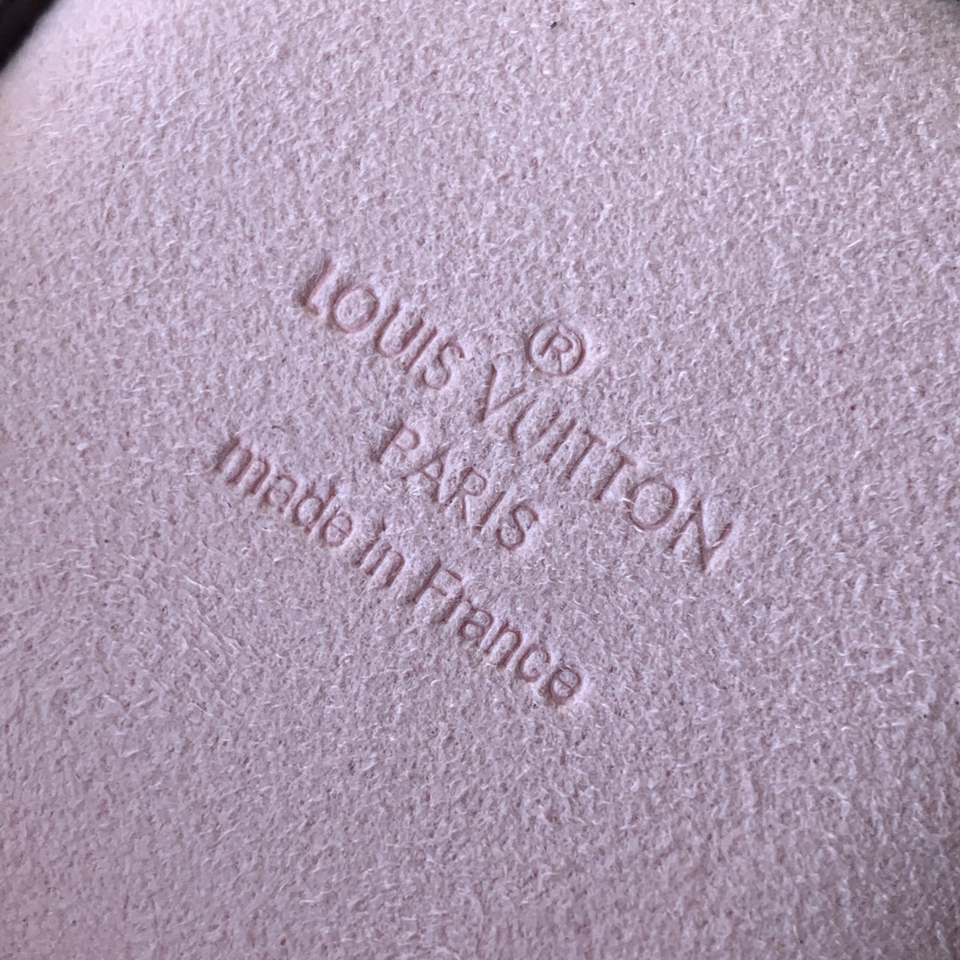 l**is V*t*n Écrin déclaration ring box-7.5/7.5/5cm