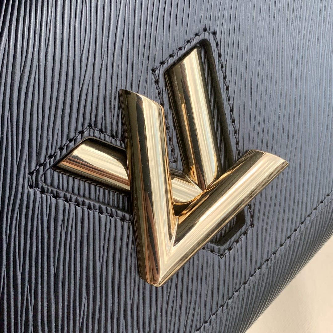 l**is V*t*n twist mm-23*18*8cm