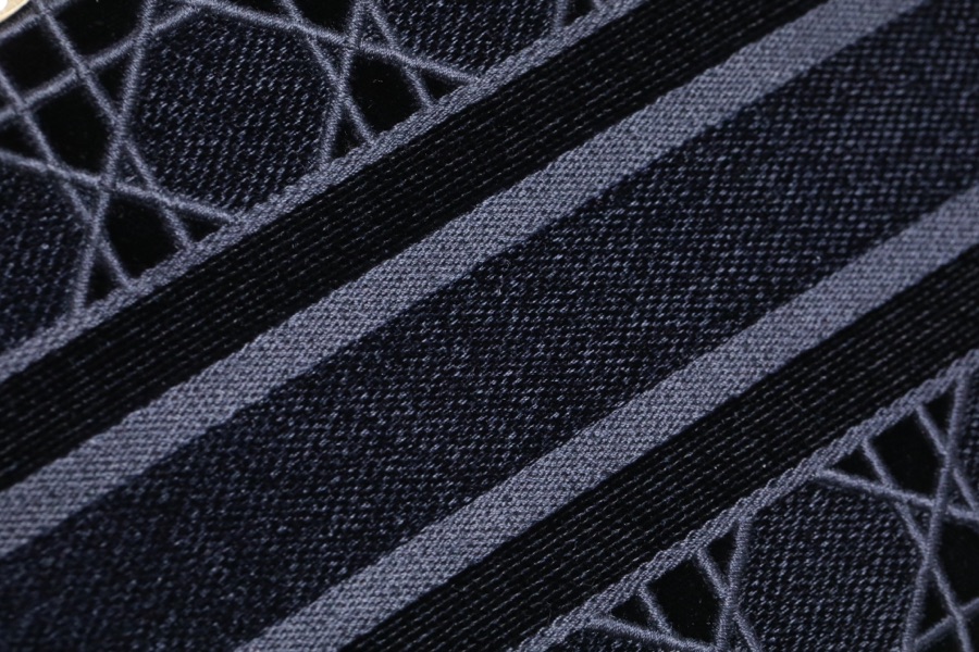 lady D*or bag-24*20*11cm